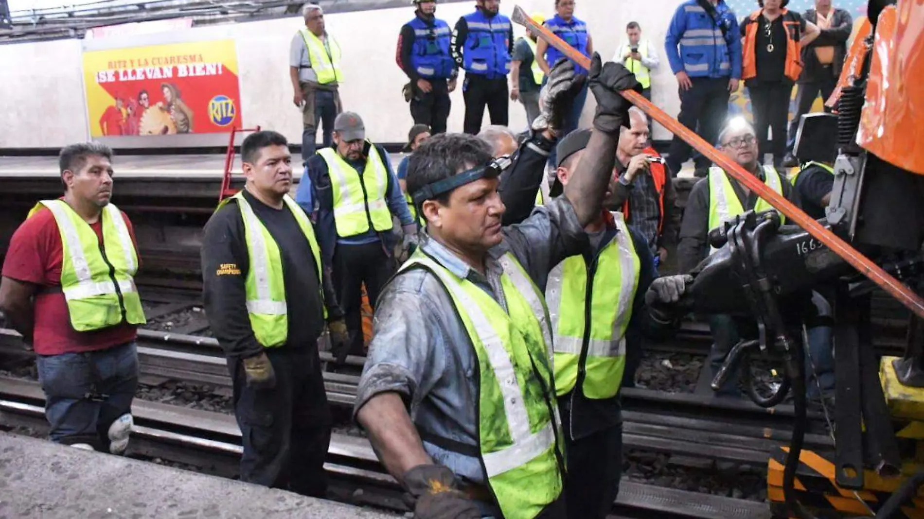 Metro Tacubaya